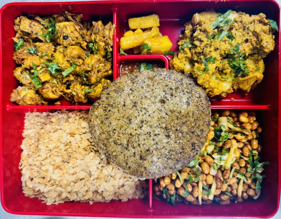 Samay Baji Chicken Choila